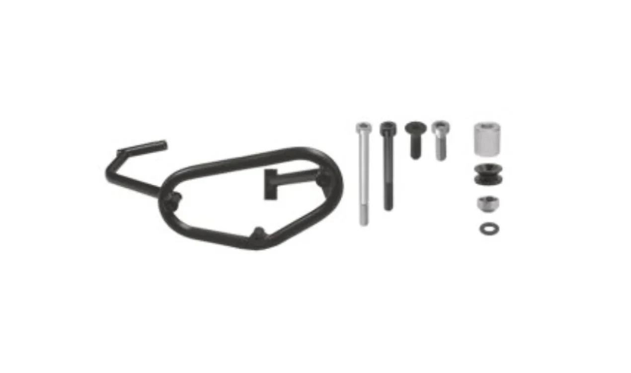 Soporte para bolsa lateral derecha OEM 77405A0ECF0 para motos BMW G 310 GS (K02, 2017-2025), compatible con Adventure, Black y Urban Collection. Original BMW Motorrad.
