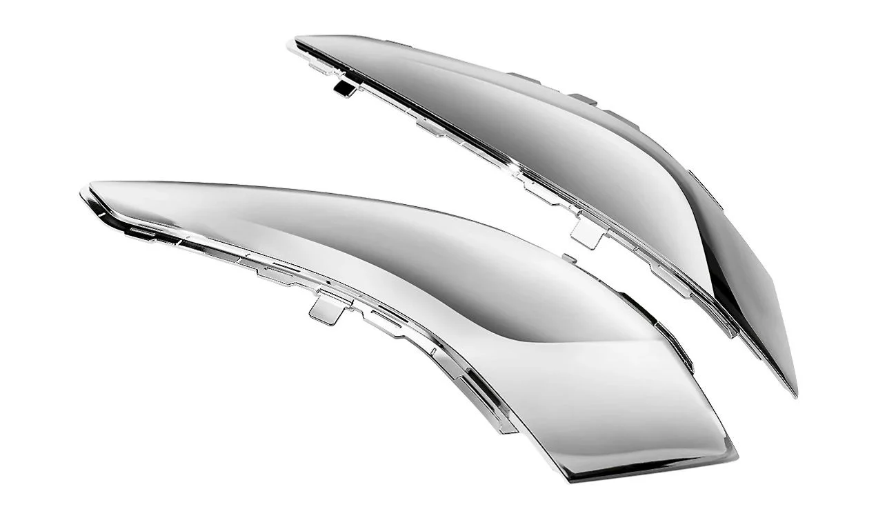 Tapa de maletÃn lateral derecha cromada OEM 46548563682 para motos BMW K 1600 Bagger (K61). Original BMW Motorrad.