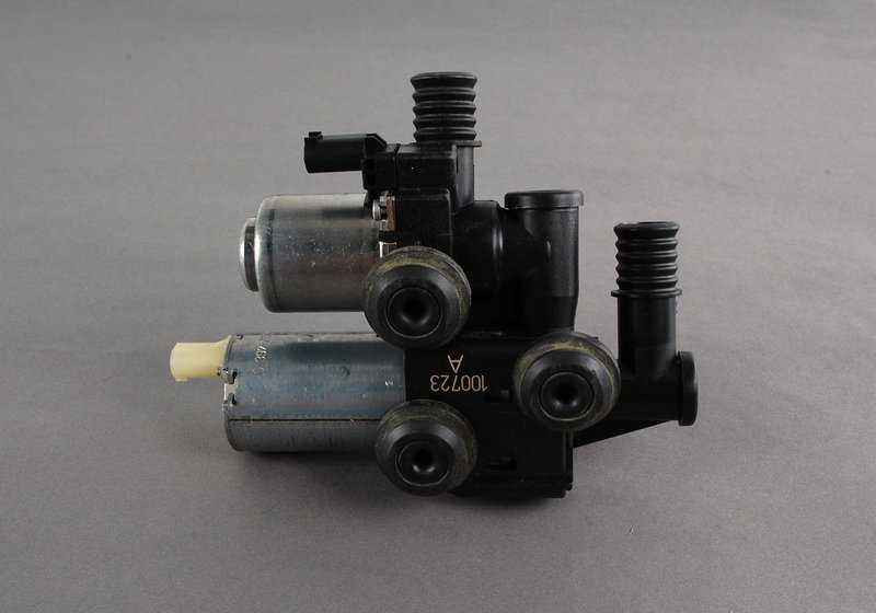 Válvula de agua con bomba adicional OEM 64118369807 para BMW E46, X3 E83, Z3 E36... y más. Original BMW. - Image 5